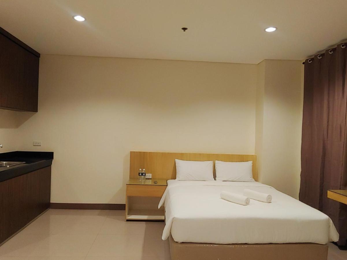 Kaizen Suites Manila Esterno foto