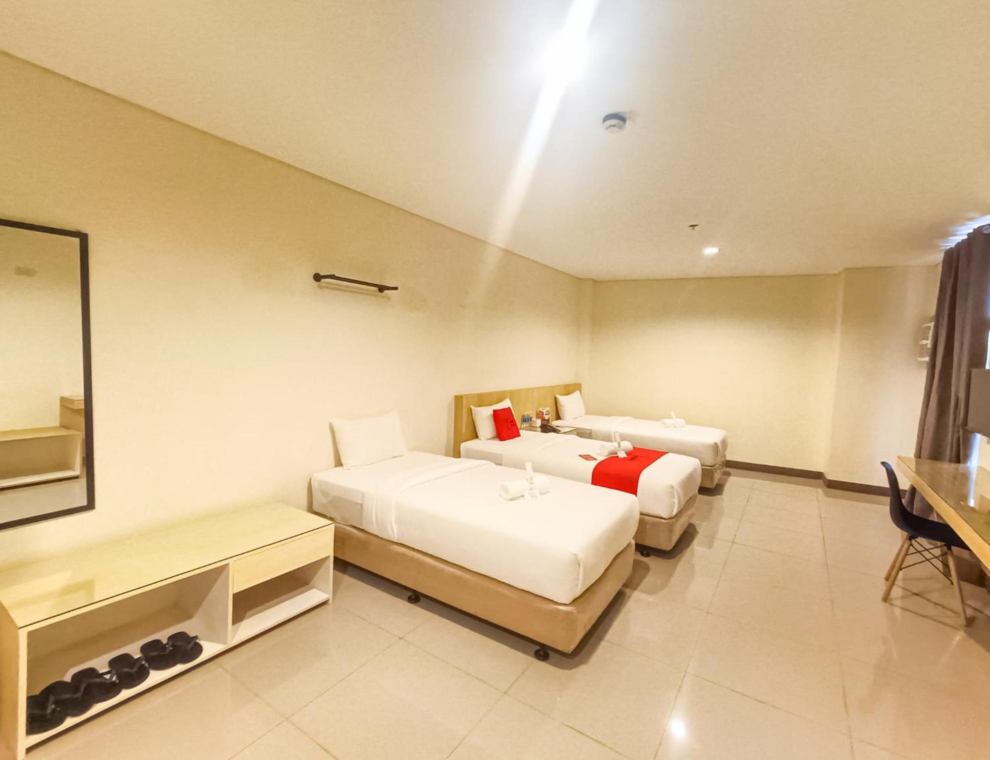 Kaizen Suites Manila Esterno foto