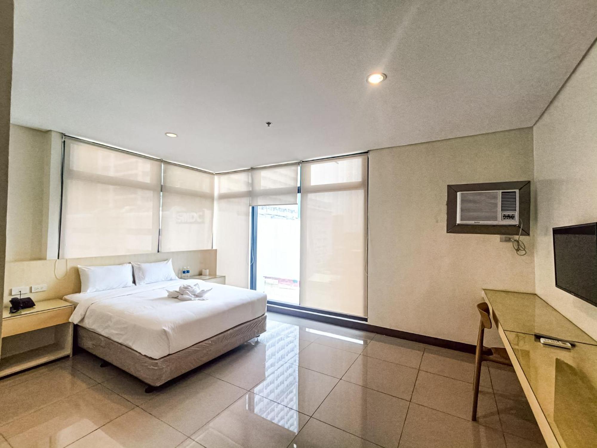 Kaizen Suites Manila Esterno foto